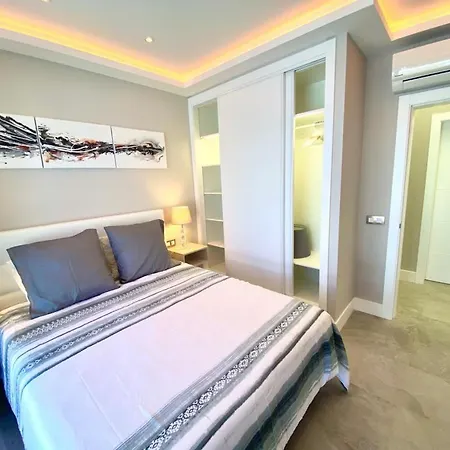 Apartment Luxury Celine - 3 Beds - 3 Baths *